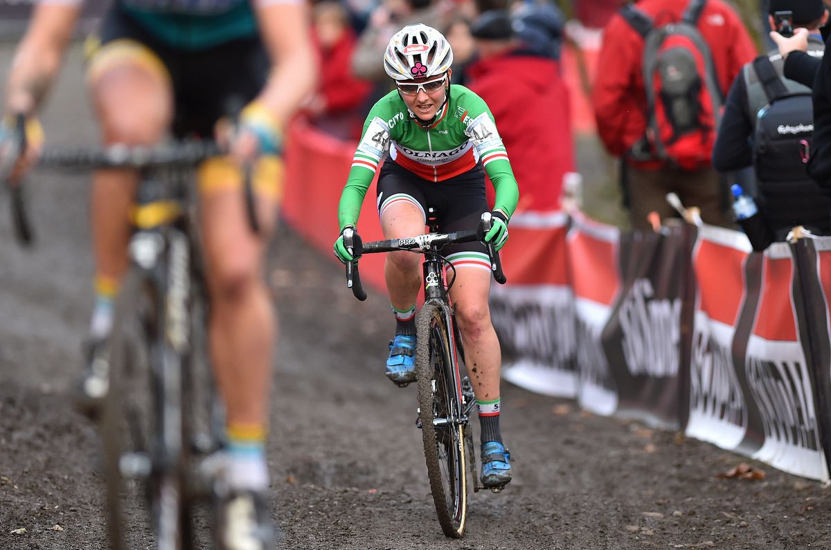 Eva Lechner (Colnago-SudTirol) in the mud