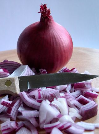 23. Pre-Chop Onions