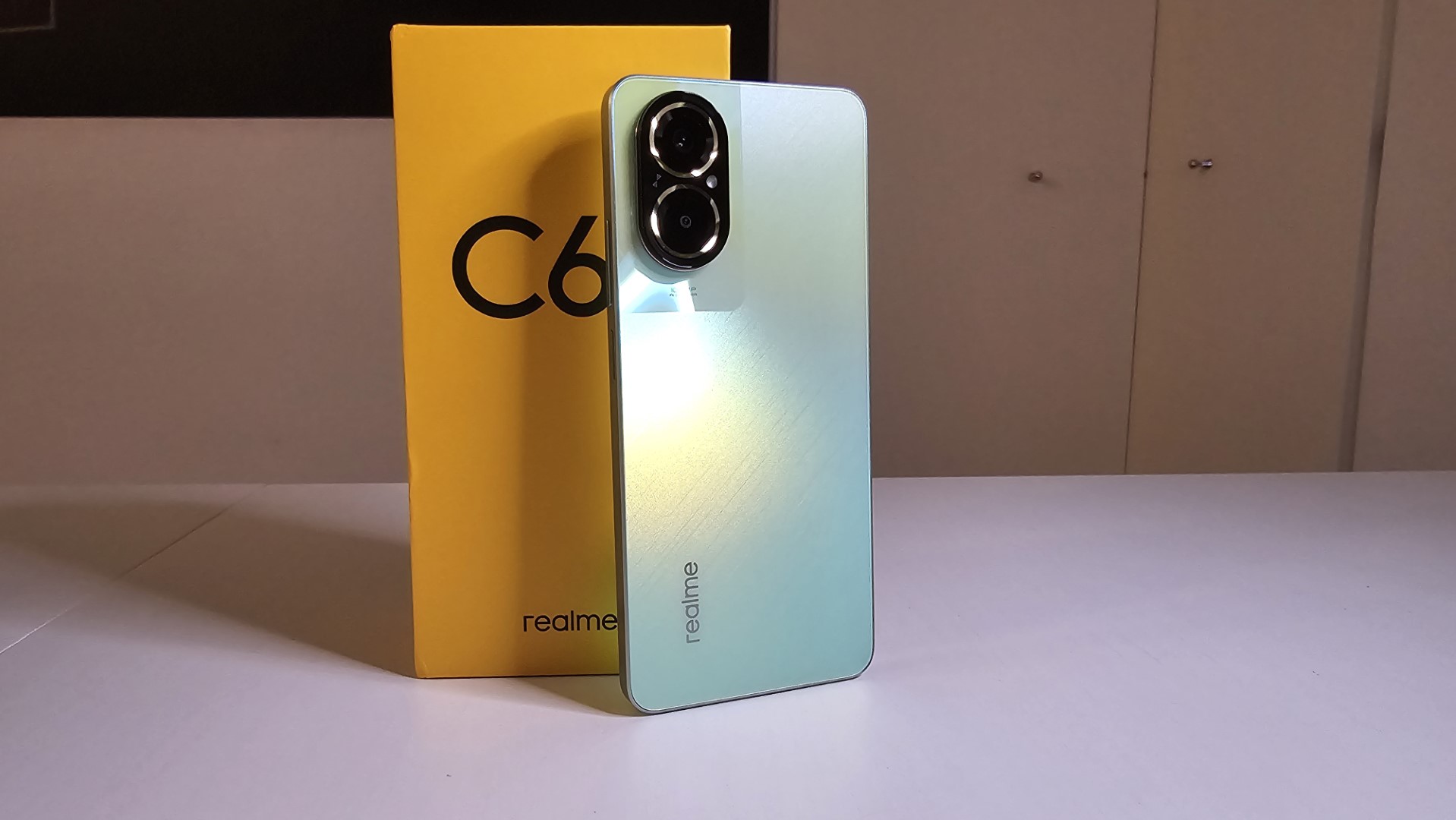 realme C67