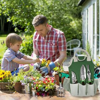 garden essential tools from Amazon for backyard