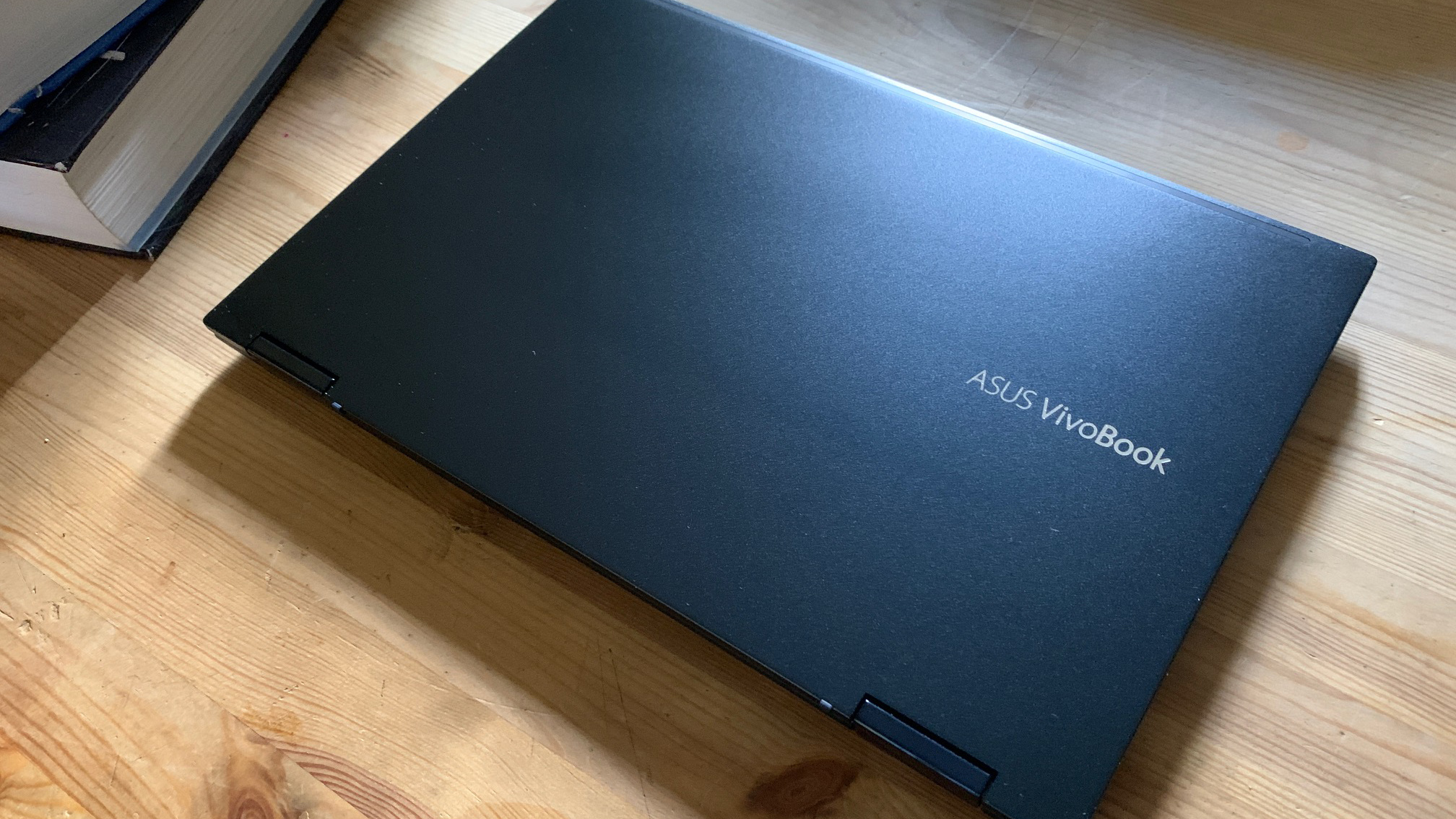 Asus Vivobook Flip 14