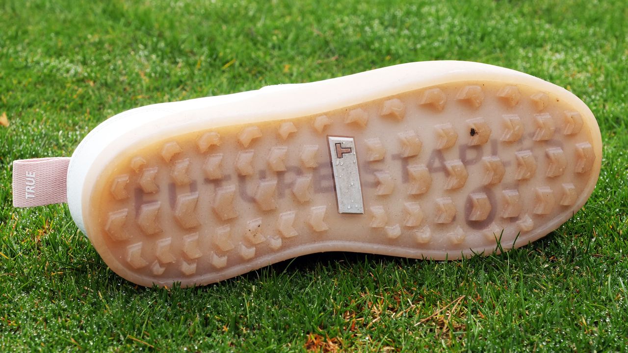 The outsole of the True Linkswear FS-01