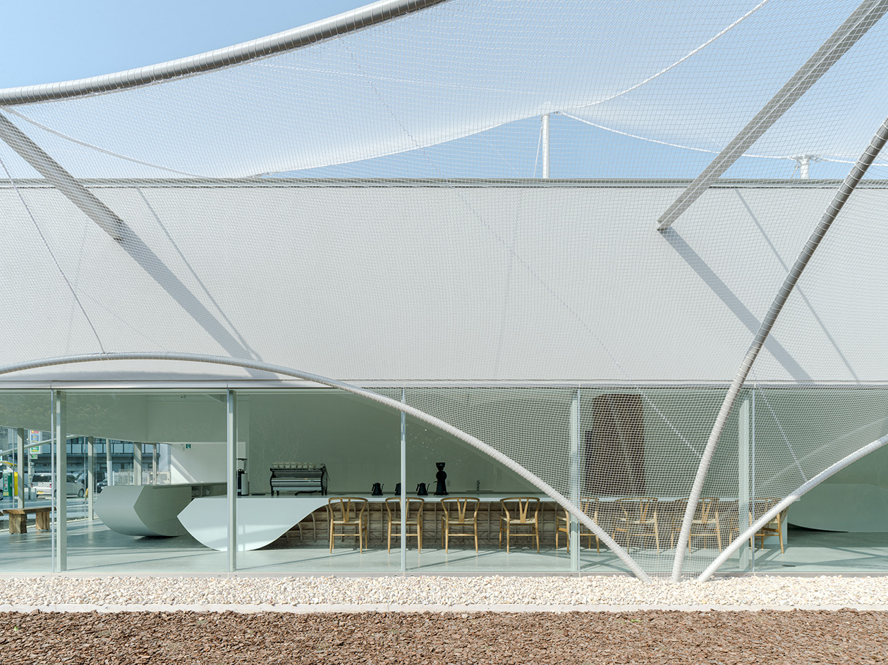 CS Somme Cafe by Kengo Kuma