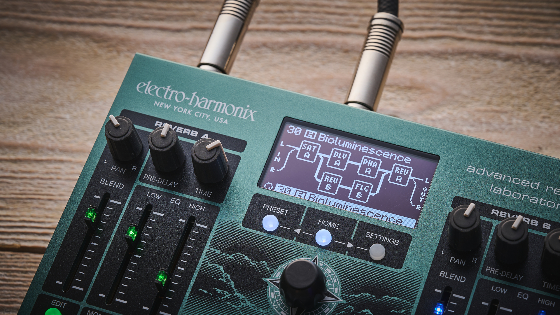 A preset on the screen of the Electro-Harmonix Oceans Abyss reverb pedal