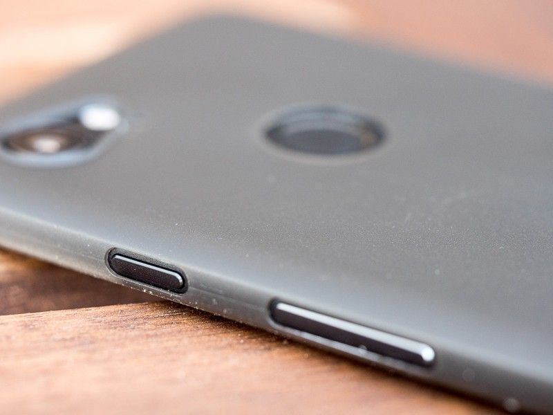 Peel case for Pixel 2 XL