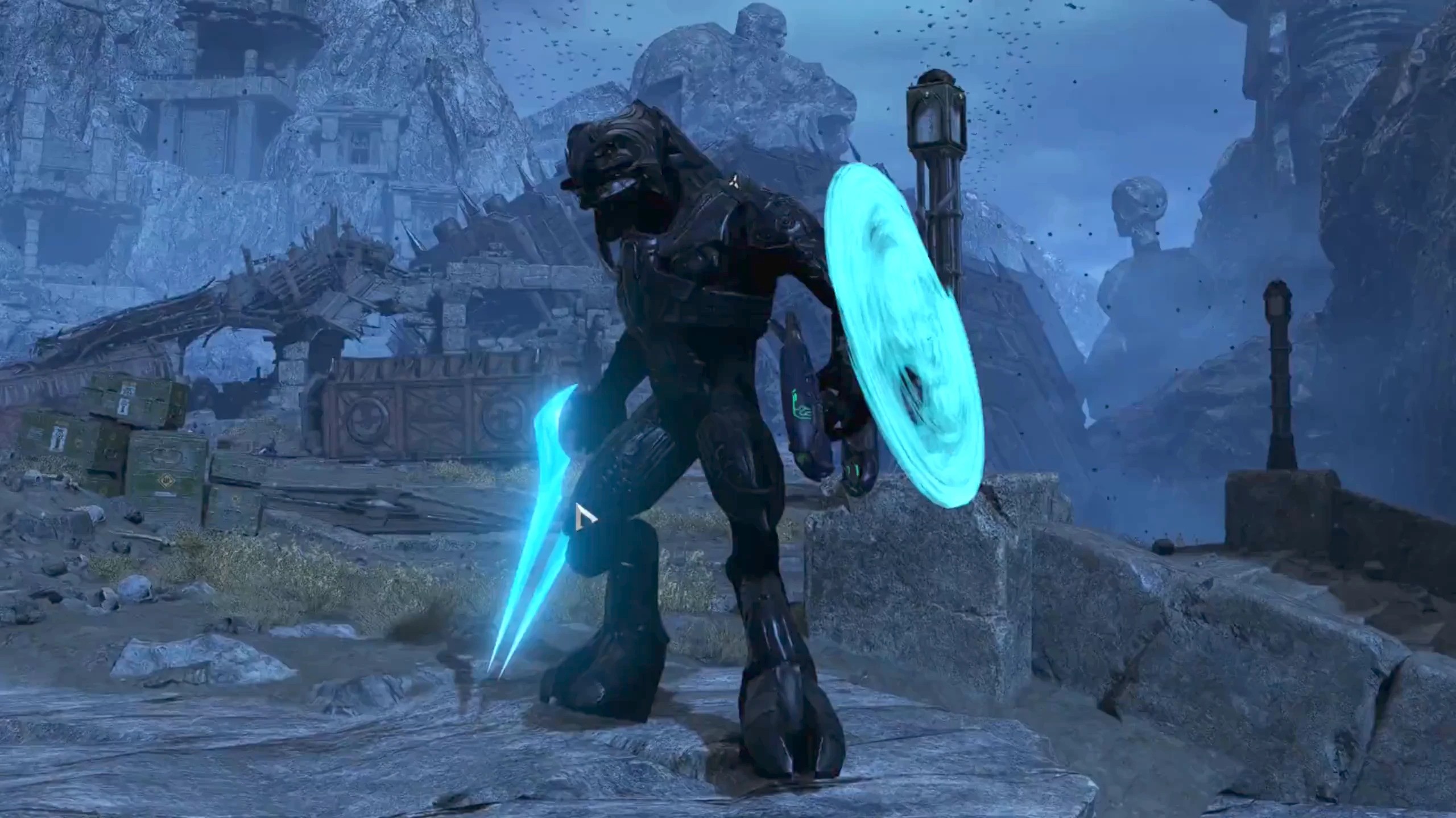 Halo Reach Sangheili wielding an Energy Sword and Covenant shield in the Space Marine 2 Sangheili Campaign mod, showcasing Halo-inspired gameplay and visuals.