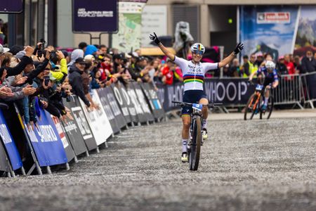Pauline Ferrand-Prevot wins XCC World Cup Leogang