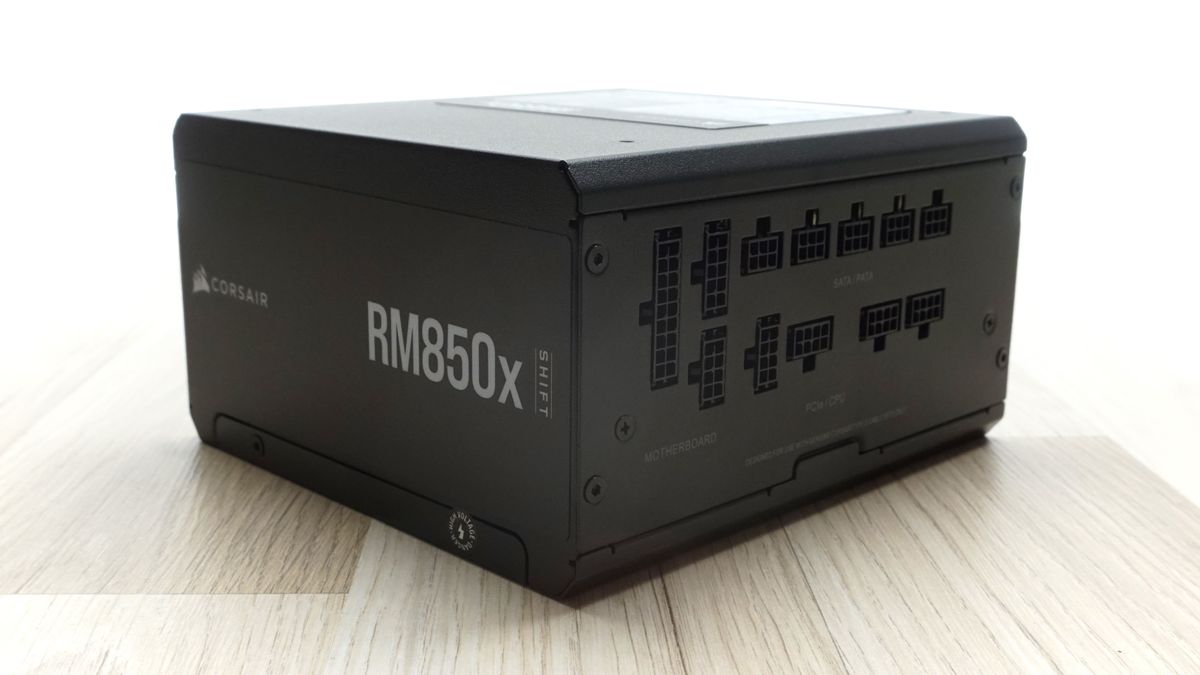 Corsair RM850x Shift 850W ATX 3.1 Power Supply Review