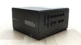 Corsair RM850x Shift 850W ATX 3.1