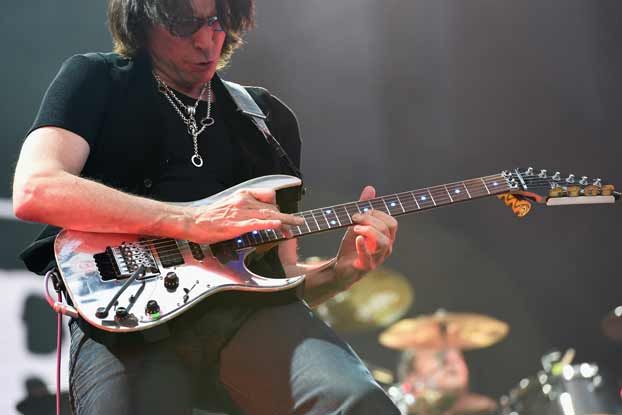 Steve Vai: “Frank Zappa’s Advice Saved Me Literally Millions of Dollars ...