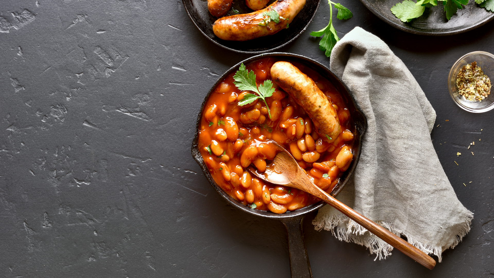 Beans with sausages