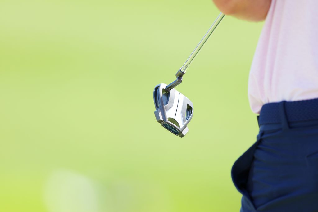 What putter does scottie scheffler use golf monthly