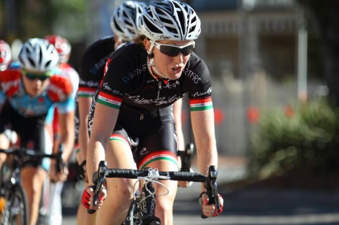 Jasmine Hurikino (Crino Cycles / Casa &amp; Boggeta) launched an attack that nobody could immediately match