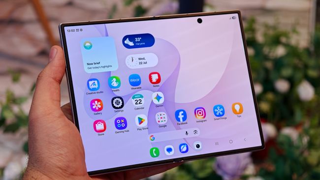 Широкий Galaxy Z Fold 8, по сообщениям, превосходит прогнозы по предварительным заказам