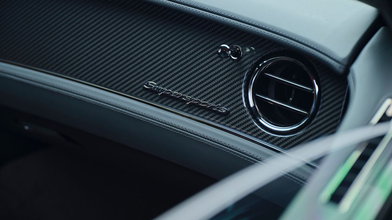 Bentley Supersports interior details