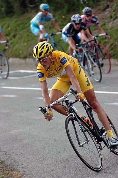 Rasmussen, the former mountain biker can also handle the downhills.