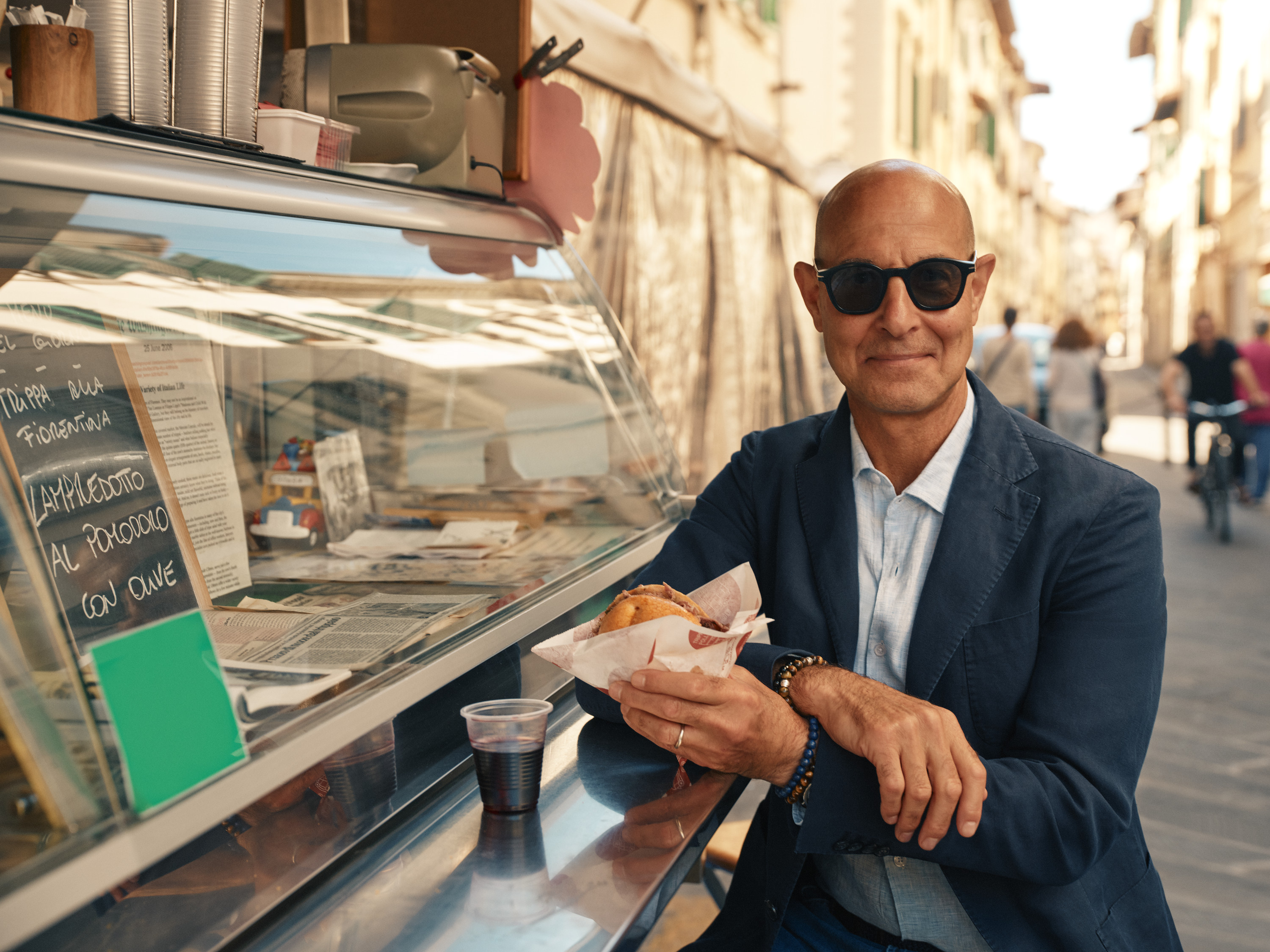 stanley tucci in tucci in italy