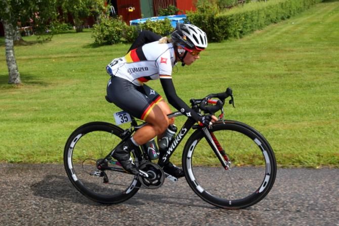 Trixi Worrack (Specialized - lululemon) made an early break