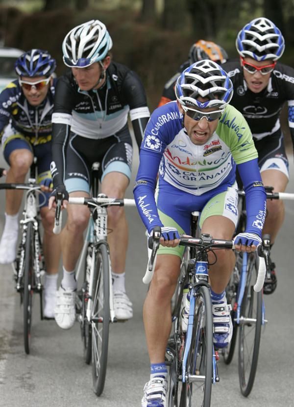 Frank Schleck (Leopard Trek) and Adrian Palomares (Andalucia Caja Granada).