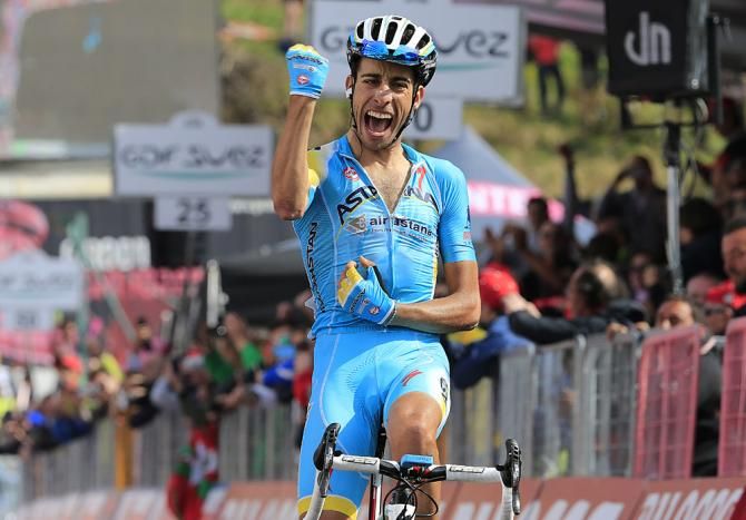 Fabio Aru (Astana) wins stage 15 of the Giro d'Italia