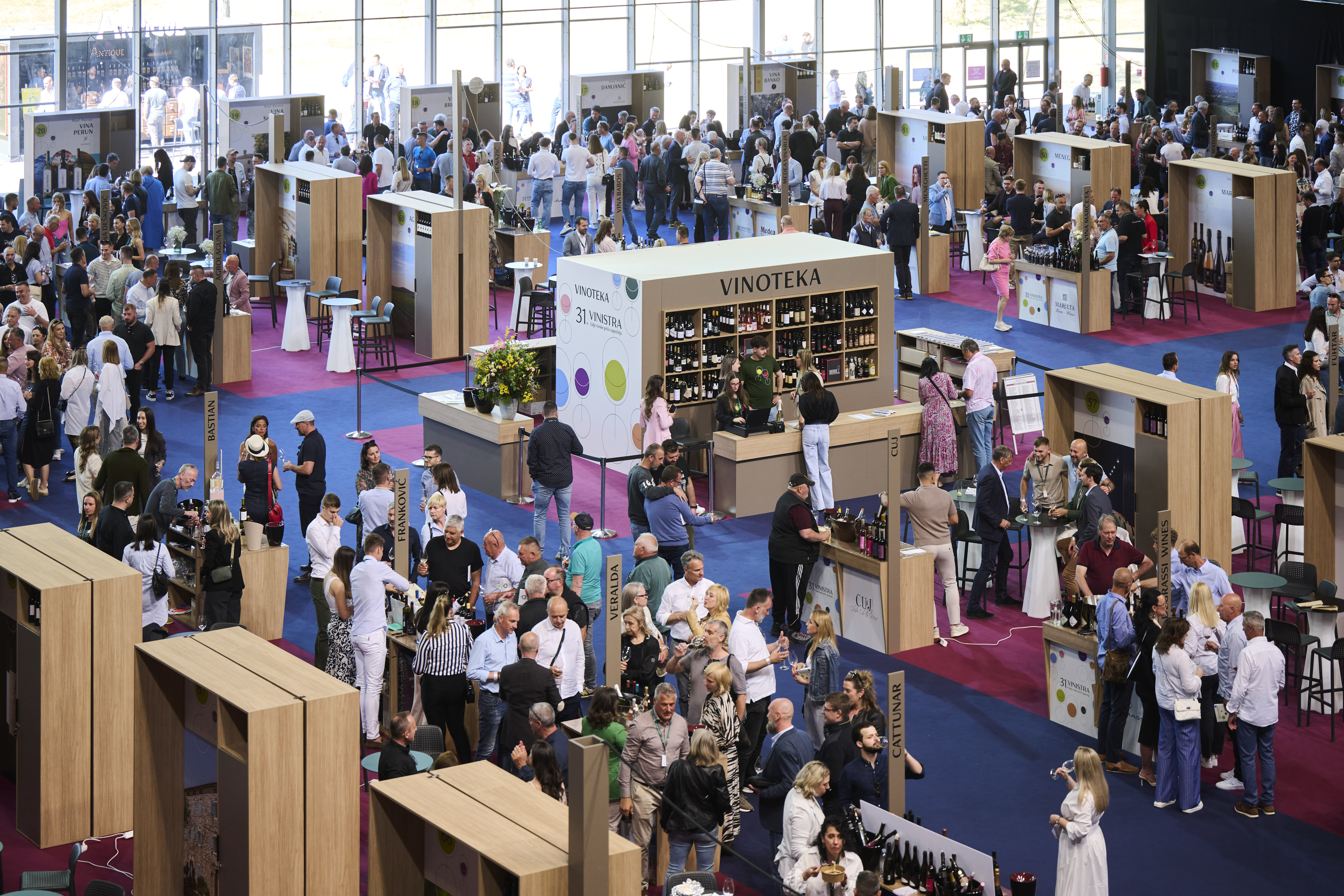 A busy wine fair