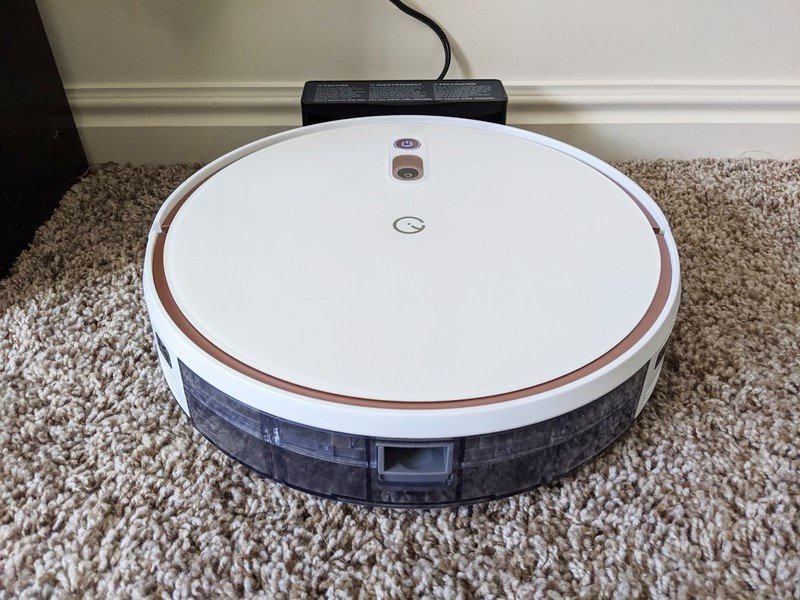 Yeedi K700 Robot Vacuum Docked