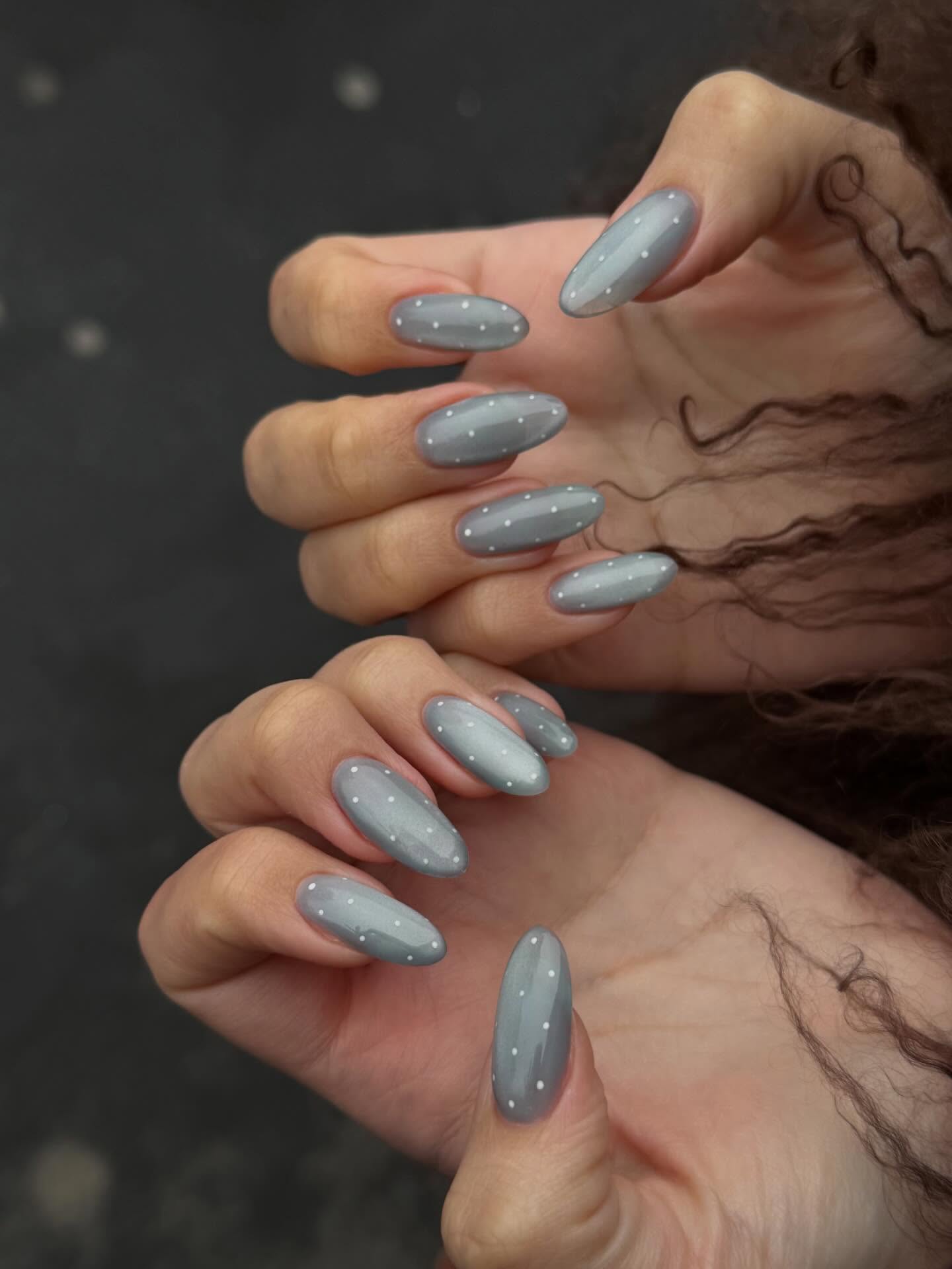 Subtle polka dot manicure by Oksana Zavora