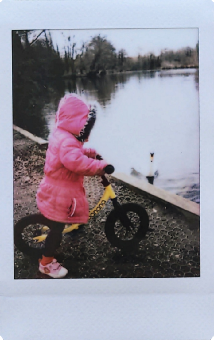 Sample image from the Fujifilm Instax Mini 12