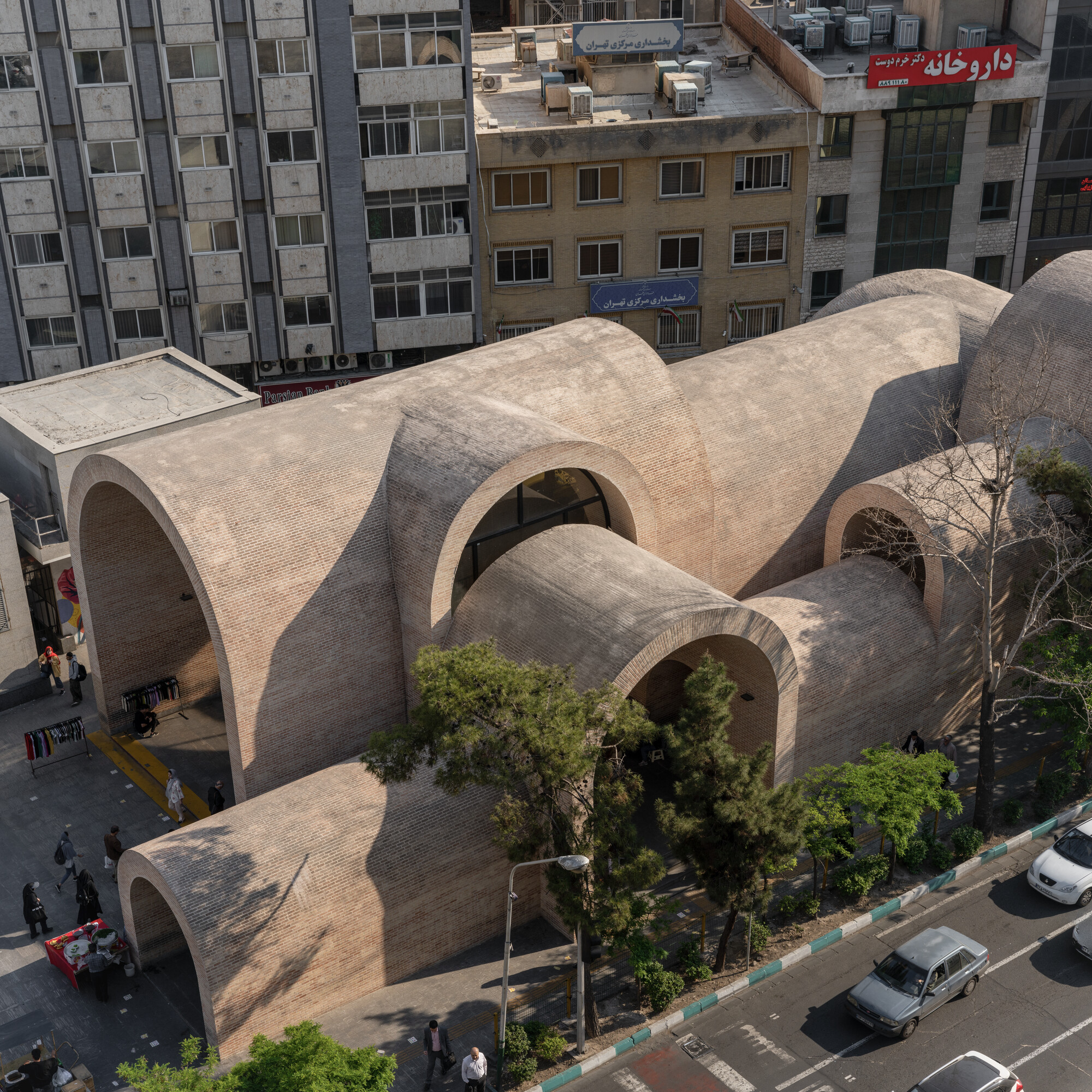 Jahad Metro Plaza, Iran