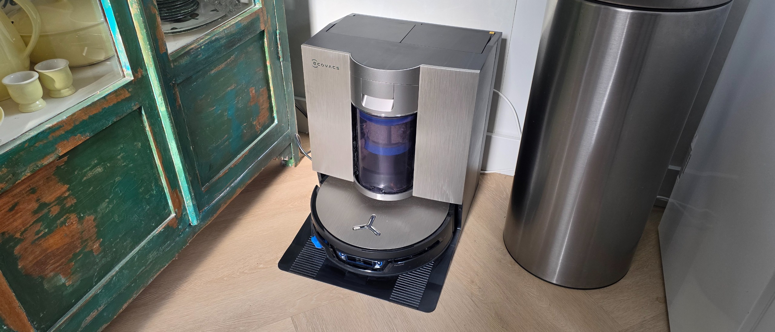 ECOVACS DEEBOT X12S OmniCyclone