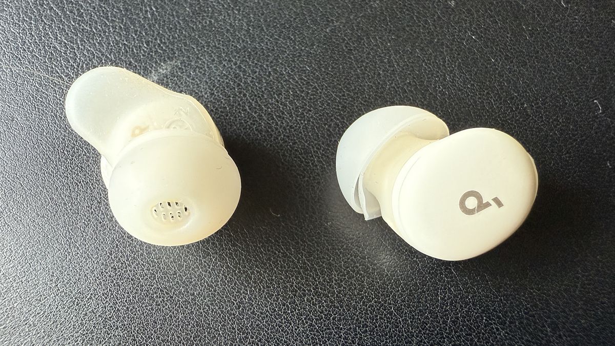 A selection of photos of the Soundcore Sleep A30 soundbuds.