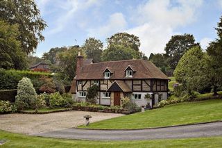 country houses for sale in surrey