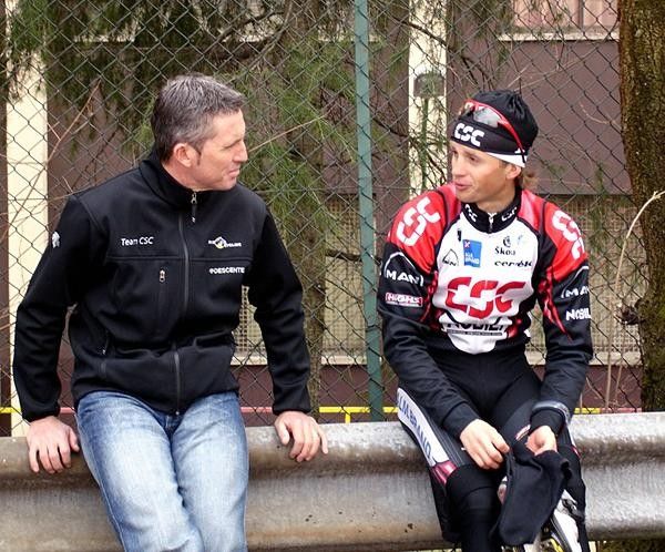 Talking to Volodymir Gustov before a training ride