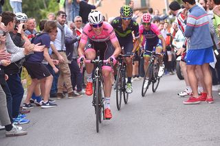 Bob Jungels (Etixx-QuickStep), Andrey Amador (Movistar) and Diego Ulissi (Lampre) head into a three-man sprint for the stage win in Asolo