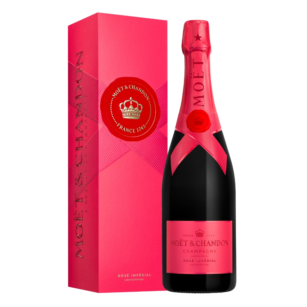 A bottle of Moe&amp;#776;t &amp;amp; Chandon Limited Edition Rose&amp;#769; Impe&amp;#769;rial Gift Box