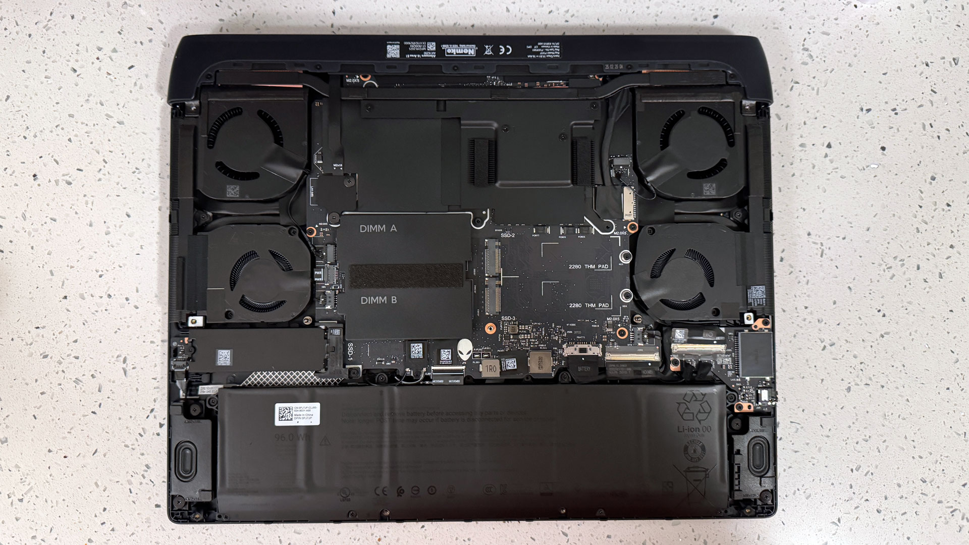 Alienware 16 Area-51