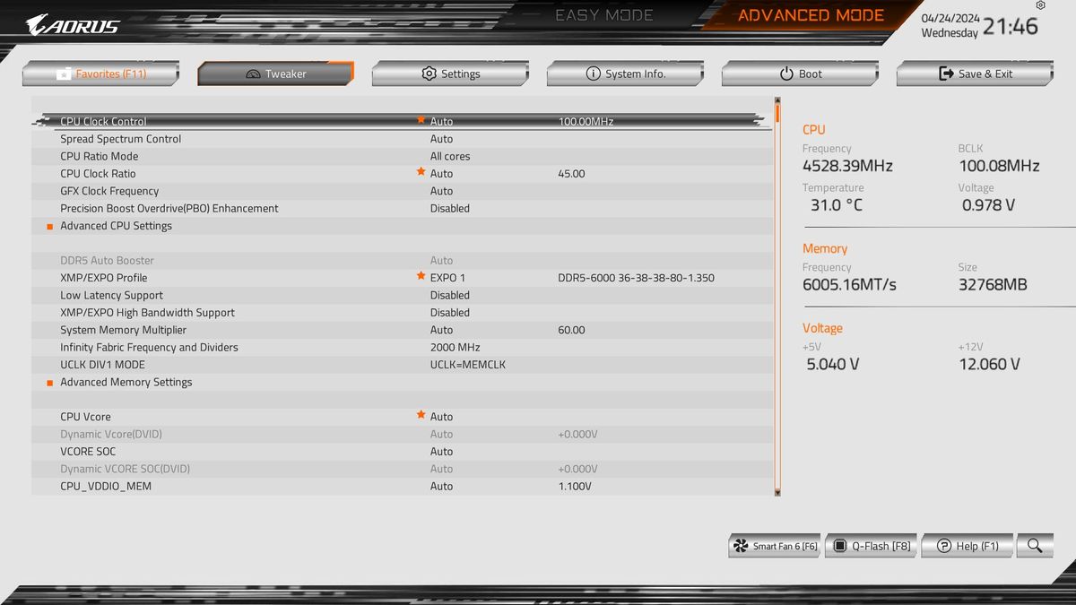 Gigabyte B650 Aorus Elite AX Ice
