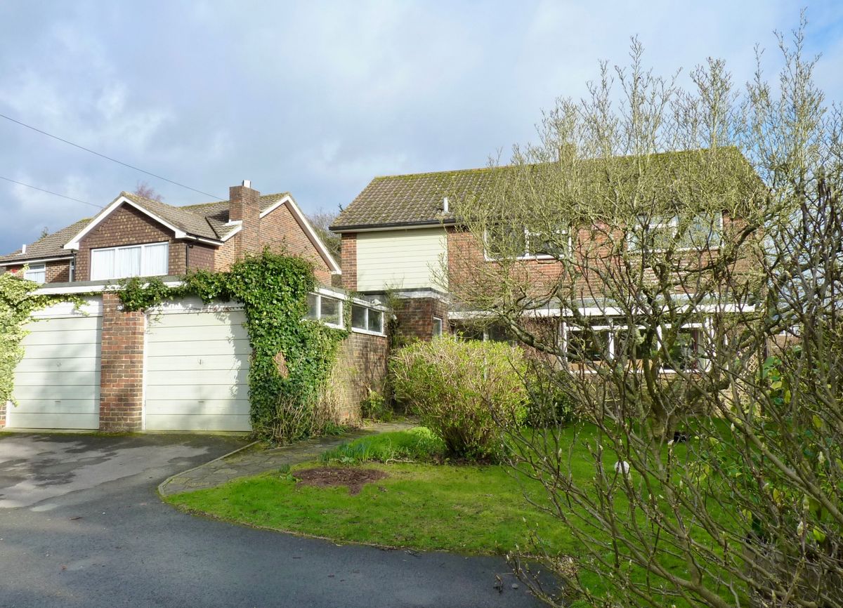 images showing before and after of exterior makeover