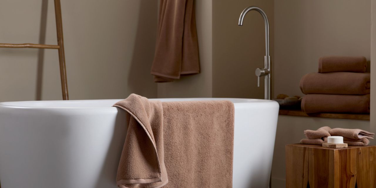 Parachute&#039;s Organic Plush Bath collection in clay featured in a modern bathroom