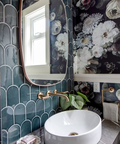 What are the most popular bathroom colors right now? | Homes & Gardens