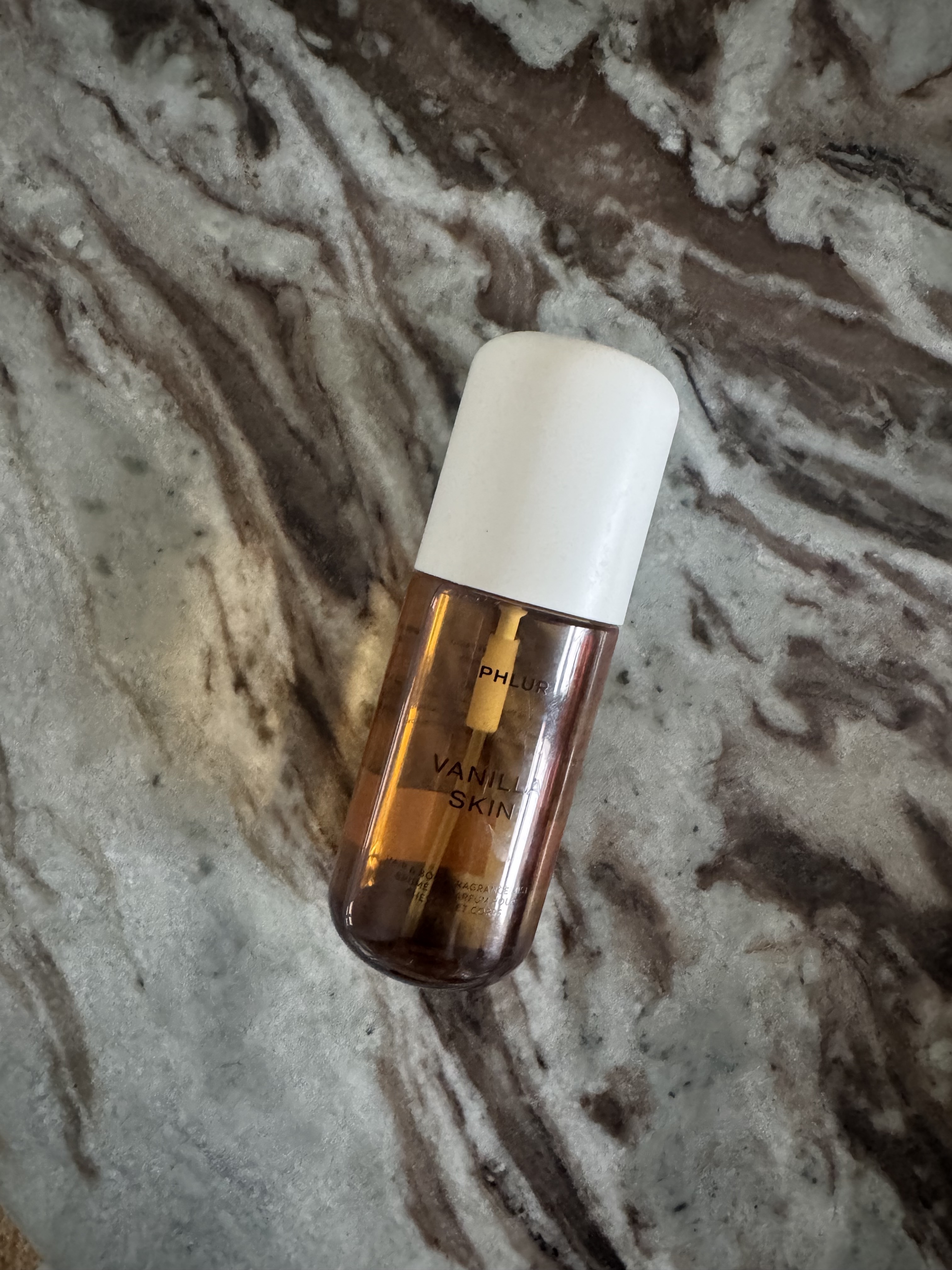 Phlur vanilla skin body mist