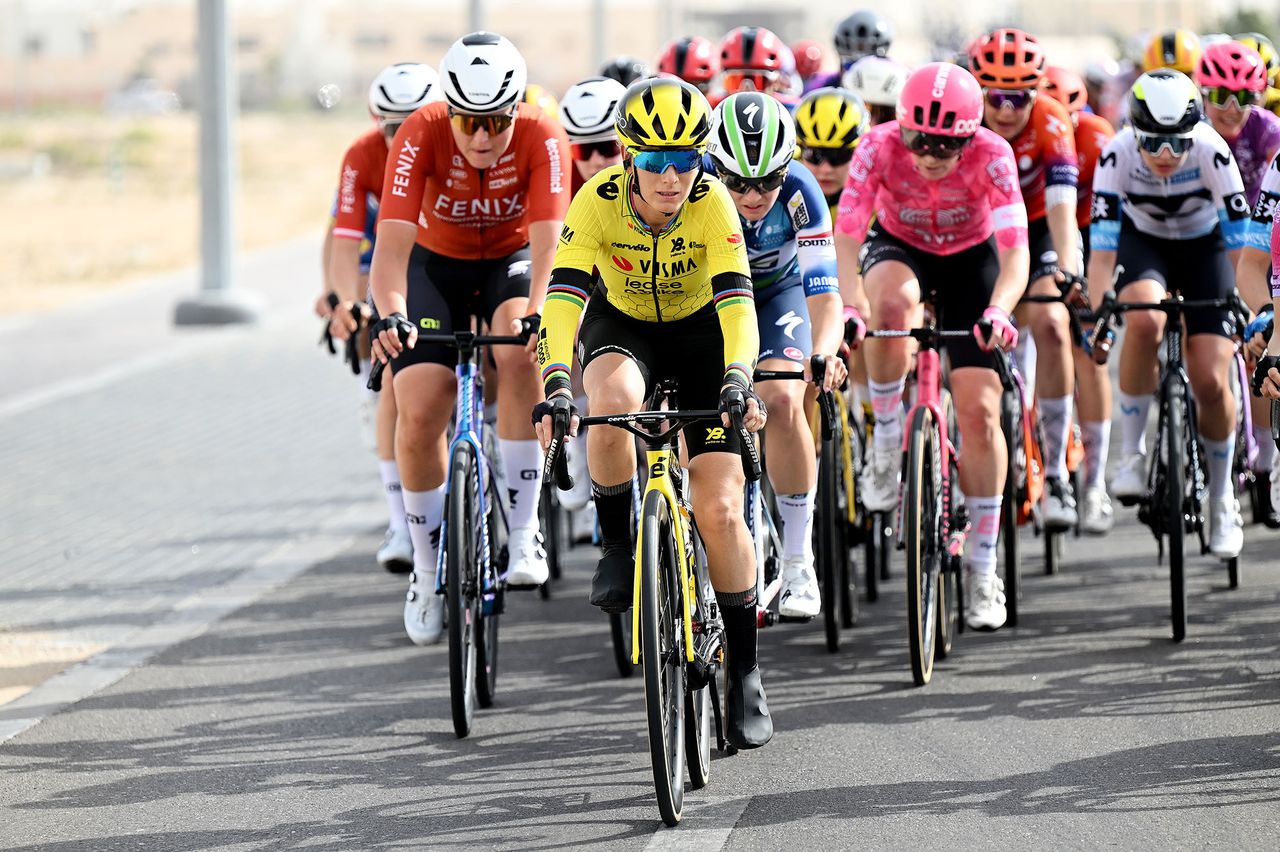 Pauline Ferrand-Pr&eacute;vot getting involved the chase herself