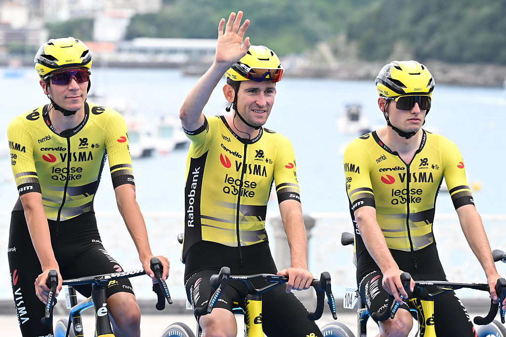 SAN SEBASTIAN, SPAIN - AUGUST 02: Tiesj Benoot of Belgium and Team Visma | Lease a Bike (C) with teammates prior to the 44th Donostia San Sebastian Klasikoa 2025 a 2 11.4m one day race from  San Sebastian to  San Sebastian / #UCIWT / on August 02, 2025 in San Sebastian, Spain. (Photo by Antonio Baixauli/Getty Images)