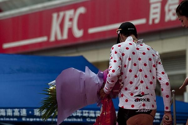 Kentucky Fried Chicken in Dongfang: Polka-Dot jersey wearer, Arkaitz Duran (Footon Servetto) won't be sampling the local chicken in Dongfang but he could be sampling to the local beer in Sanya where the race concludes.