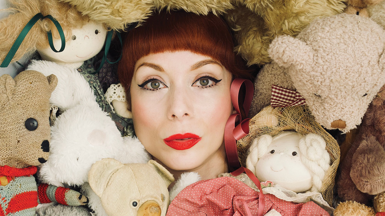 Catherine Anne Davies, The Anchoress
