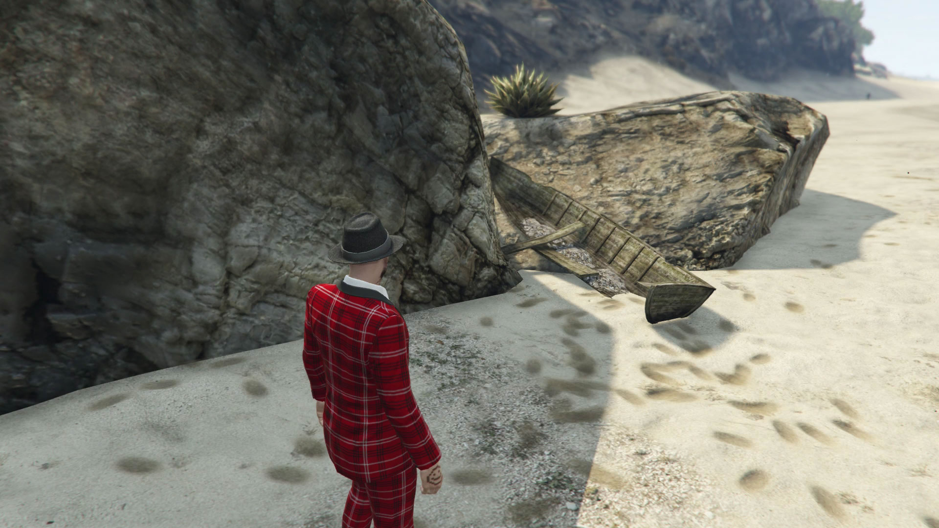 grand theft auto v - Is there a way to save an outfit in GTA V