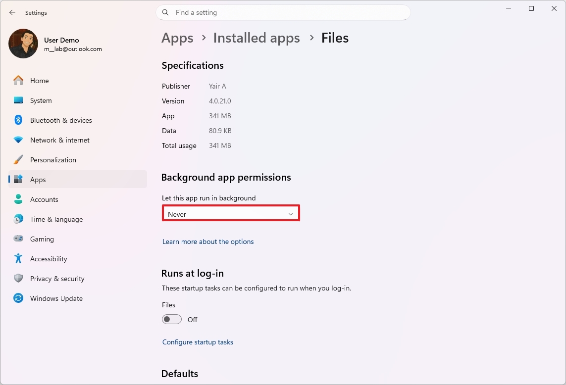 Disable background app permissions