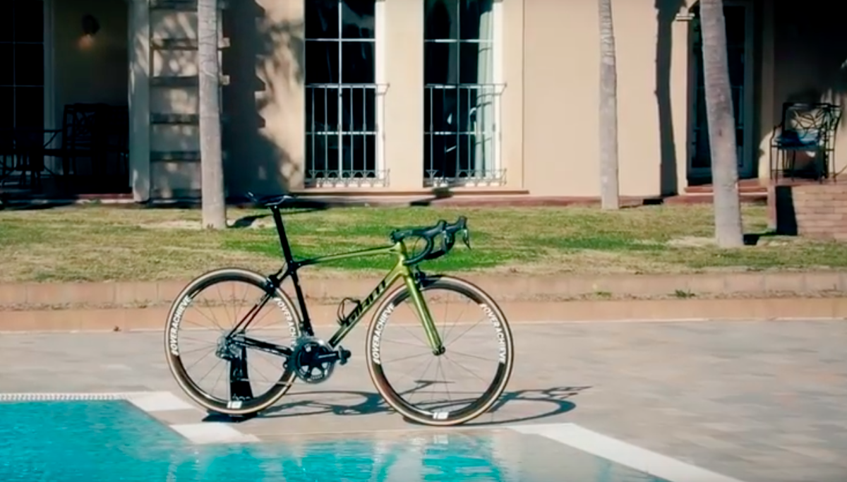 Greg Van Avermaet's new golden Giant