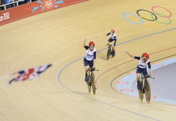 The Great Britain women's pursuit team win gold at London 2012