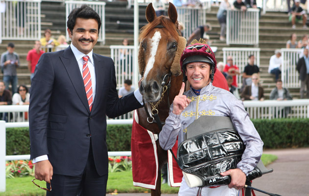 Ruler of the World and Frankie Dettori at Lonchamp in 2014